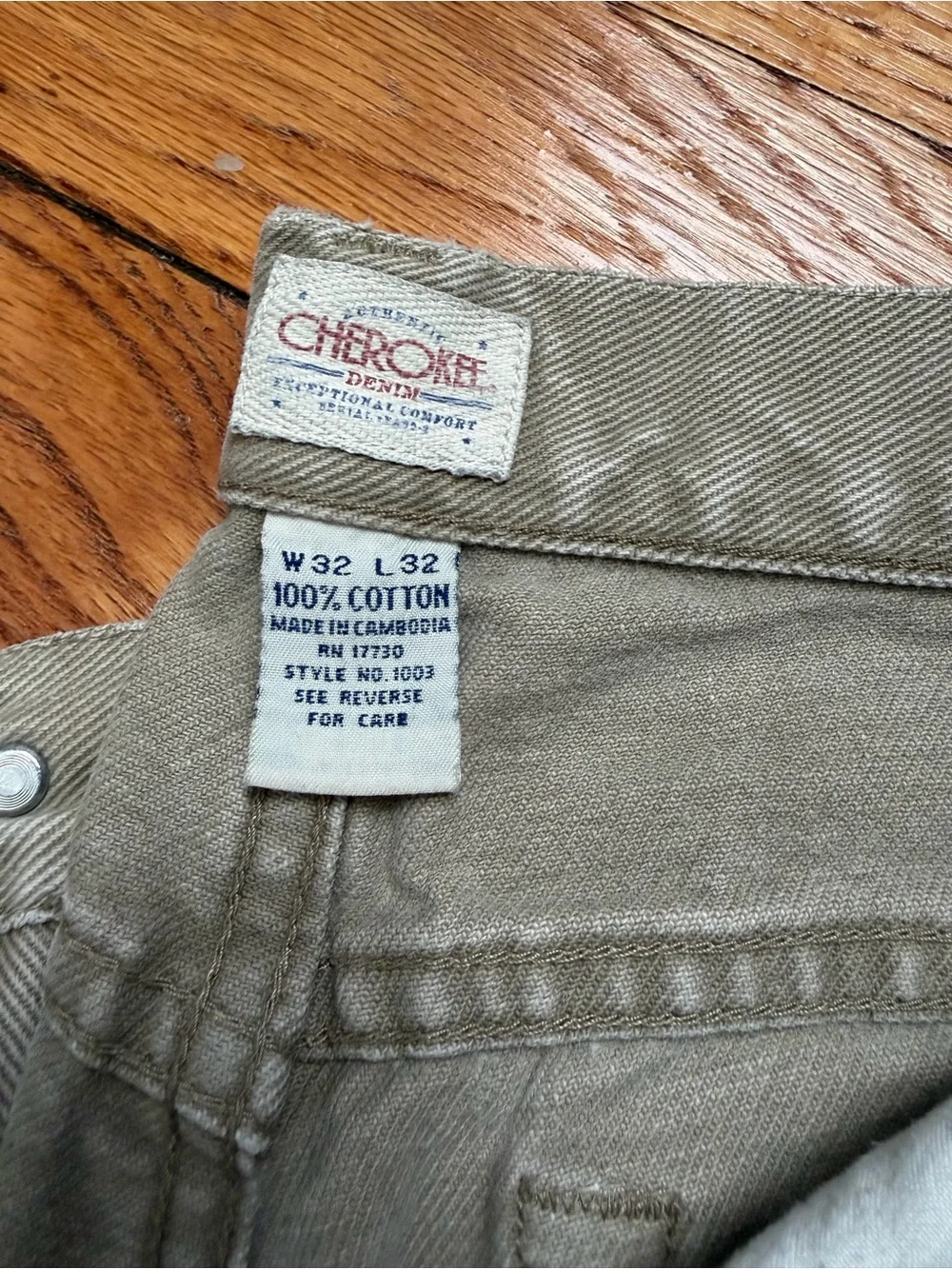 Cherokee straight leg